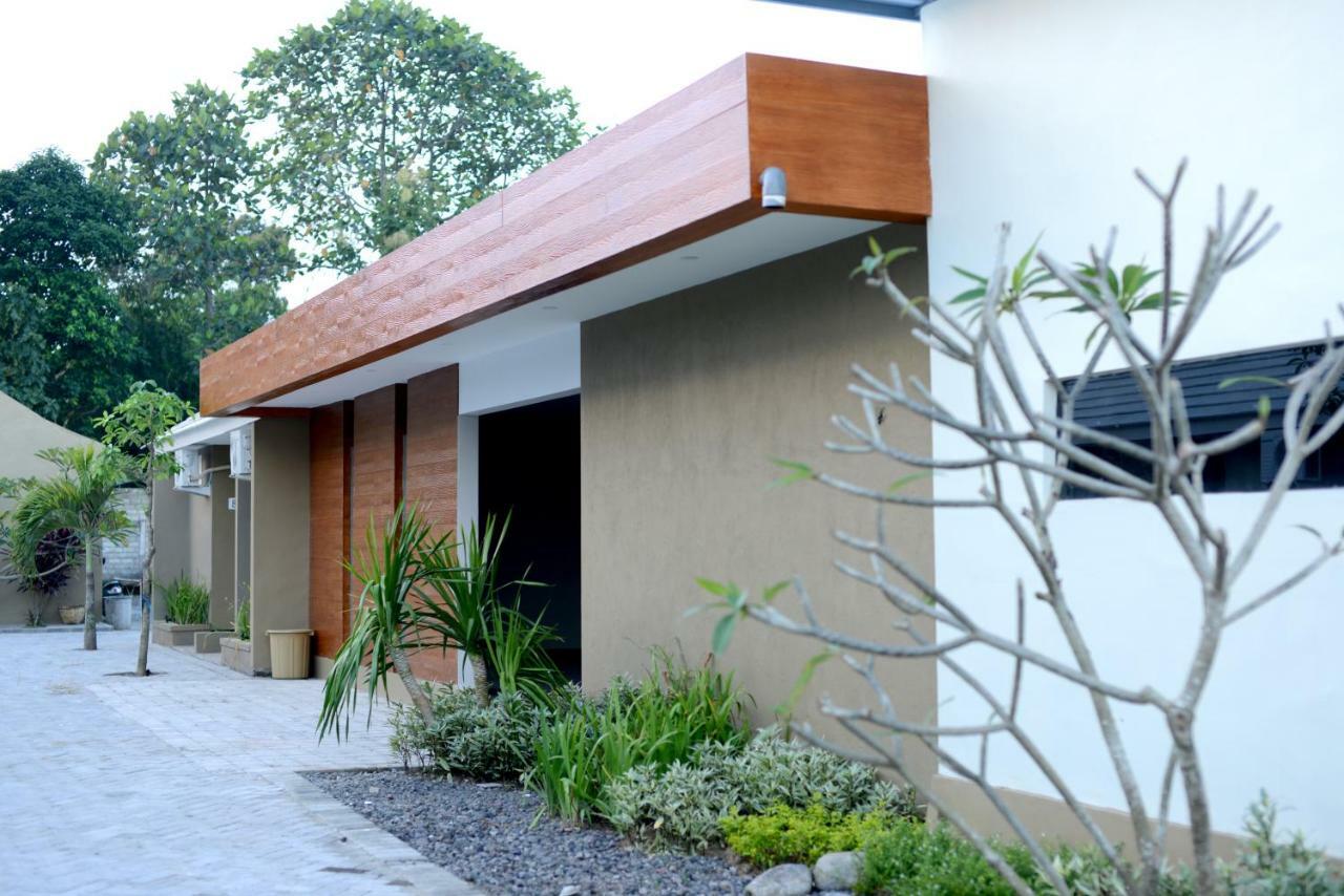 Reddoorz Syariah Plus Near Banyuwangi Airport Extérieur photo